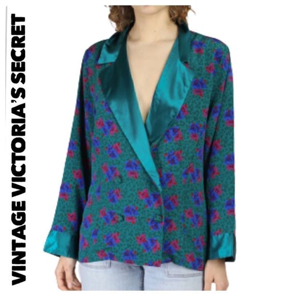 Vintage Gold Label Victoria's Secret Smoking Jacket/Pajama Top - S‎ - Picture 2 of 12